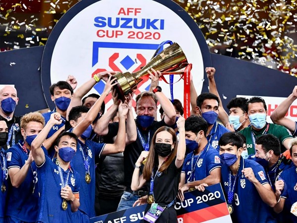 Bảo vệ thành công ngôi vô địch AFF Cup, Thái Lan nhận thưởng “khủng” 