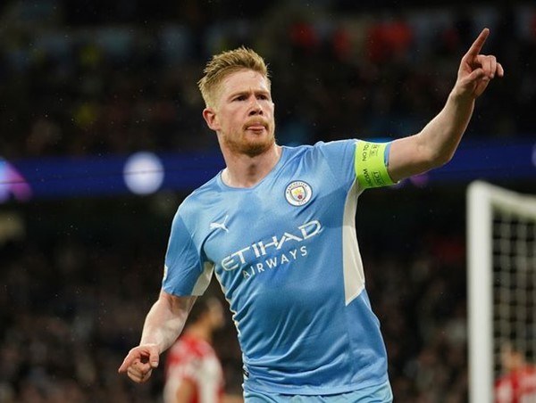 Man City vắng “nhạc trưởng” ở đại chiến tại Champions League