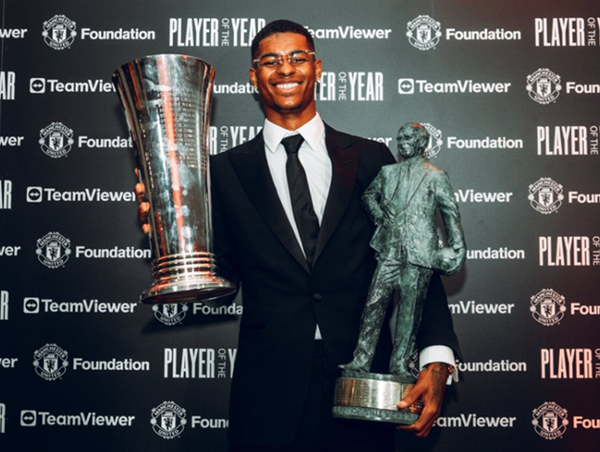 Rashford giành cú đúp danh hiệu tại M.U
