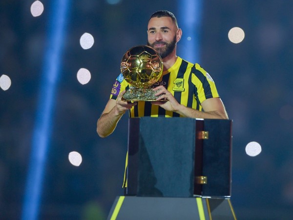 Màn ra mắt ấn tượng của Benzema tại Saudi Arabia