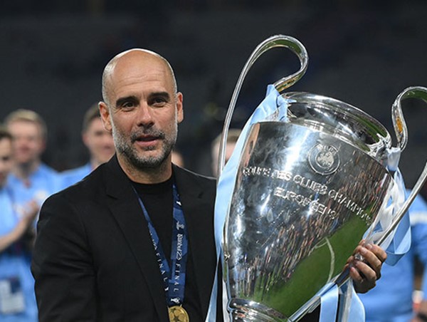 Pep Guardiola đi vào lịch sử với chức vô địch Champions League cùng Man City