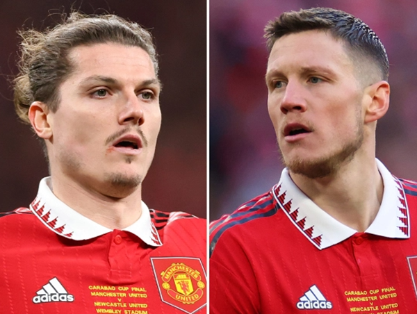 Man Utd chính thức chia tay 2 ngôi sao ở mùa Hè