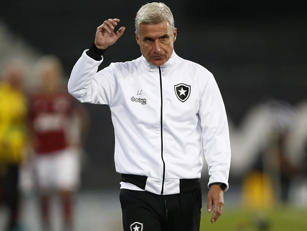 Ronaldo chính thức có thầy mới tại Al Nassr