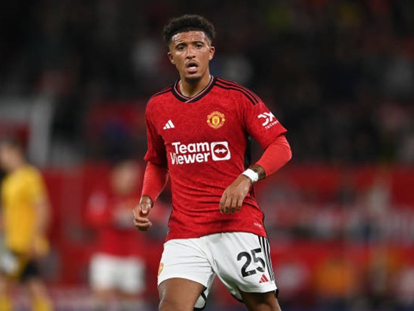Jadon Sancho bị cấm triệt để tại Man Utd