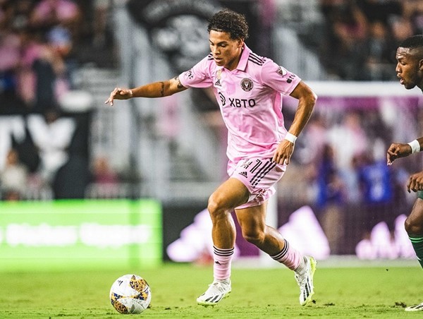 Inter Miami hòa chật vật trong ngày vắng Messi