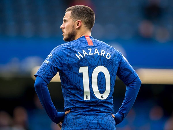 Cựu sao Chelsea công bố quyết định “treo giày” ở tuổi 32