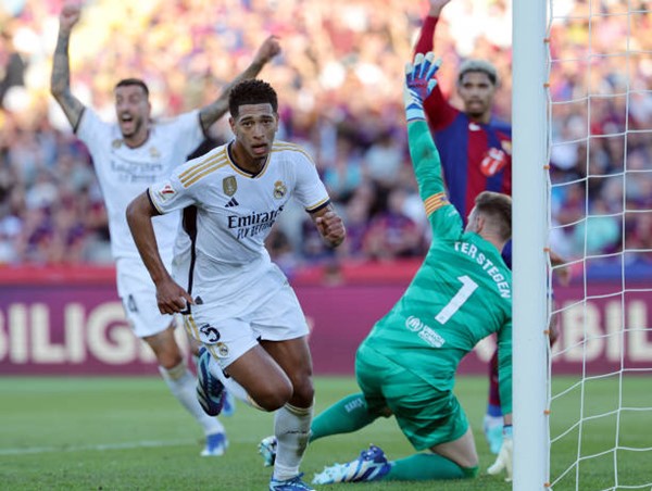 Barcelona 1-2 Real Madrid: Đẳng cấp của Jude Bellingham
