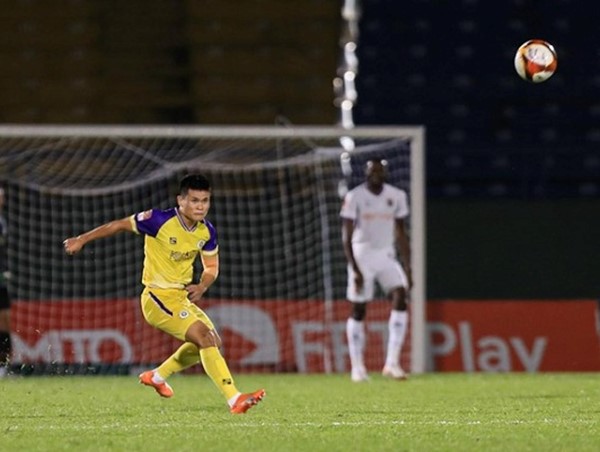 Hà Nội có chiến thắng đầu tiên ở mùa giải V-League