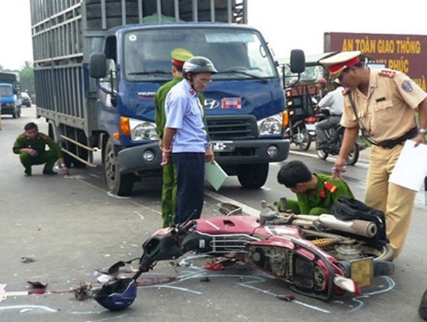 Ngày nghỉ Tết Nguyên đán thứ 2: 54 người thương vong do tai nạn giao thông