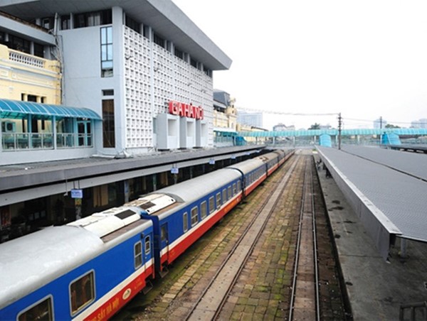 Chuyến tàu khai xuân Kỷ Hợi chở theo một mùa hy vọng