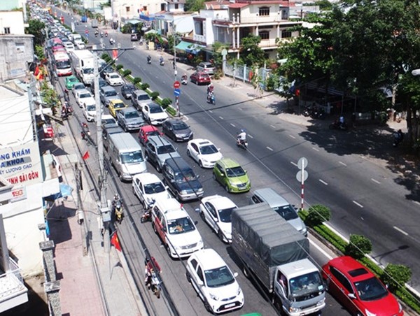 Ngày mùng 2 Tết, tai nạn giao thông tiếp tục giảm sâu cả 3 tiêu chí