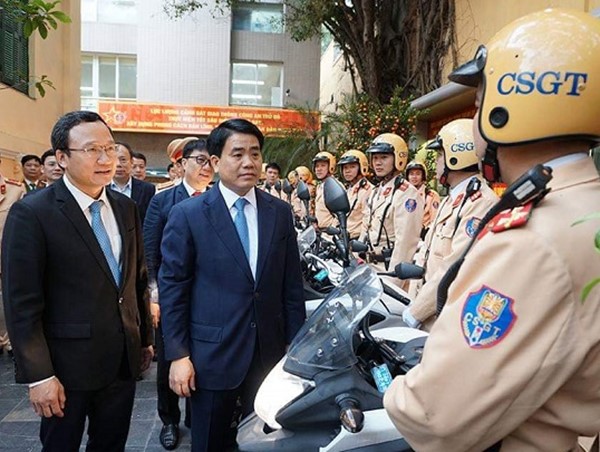 Chủ tịch Nguyễn Đức Chung: Xử nghiêm vi phạm của người tham gia giao thông