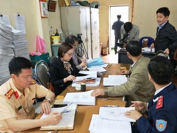 Nhiều doanh nghiệp vận tải “thờ ơ” với các quy định về Luật giao thông