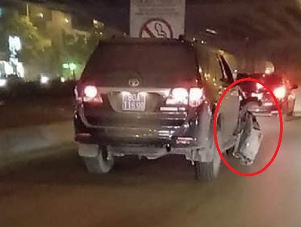 Vụ xe biển xanh gây tai nạn: Tài xế ra trình diện, không có dữ liệu ở Cục Đăng kiểm