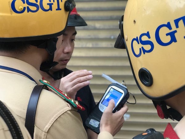 6 tháng, xử lý hơn 73.000 tài xế vi phạm nồng độ cồn