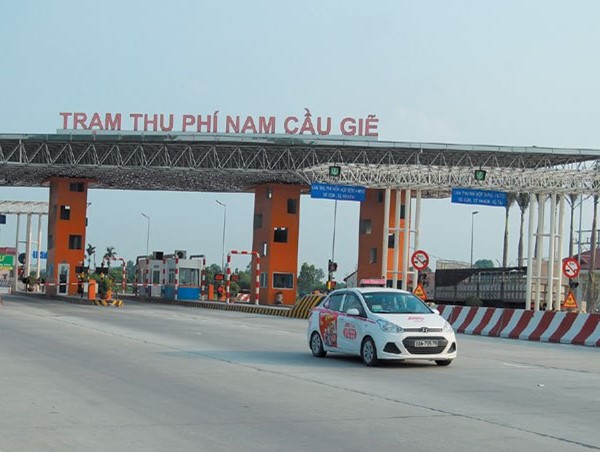 "Đề xuất tăng phí các dự án BOT vì lý do làm ăn thua lỗ là vô lý"