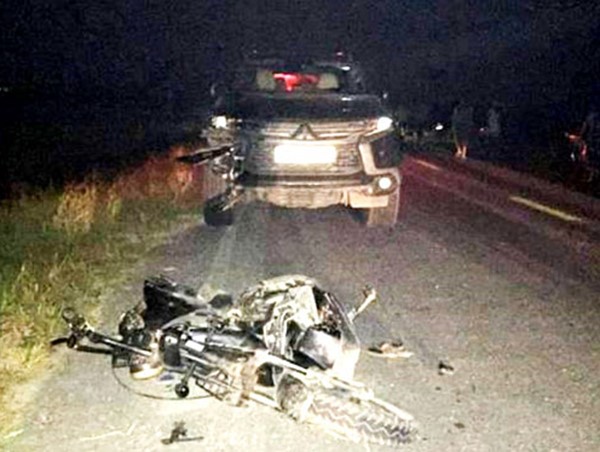 Va chạm với ô tô, 3 em nhỏ đi xe đạp điện tử vong tại chỗ