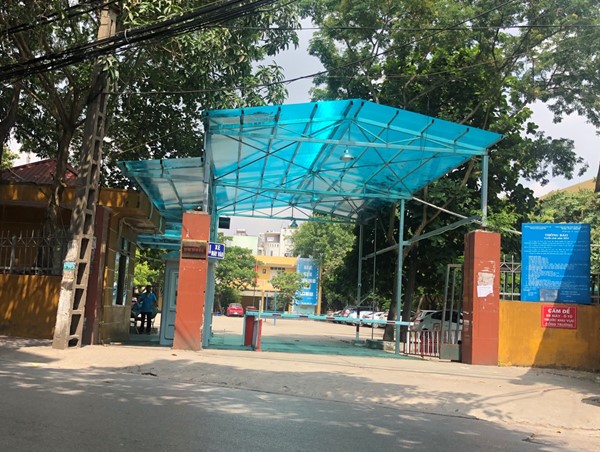 Chủ tịch Nguyễn Đức Chung yêu cầu làm rõ hoạt động trông giữ xe tại Đại học Thủ đô