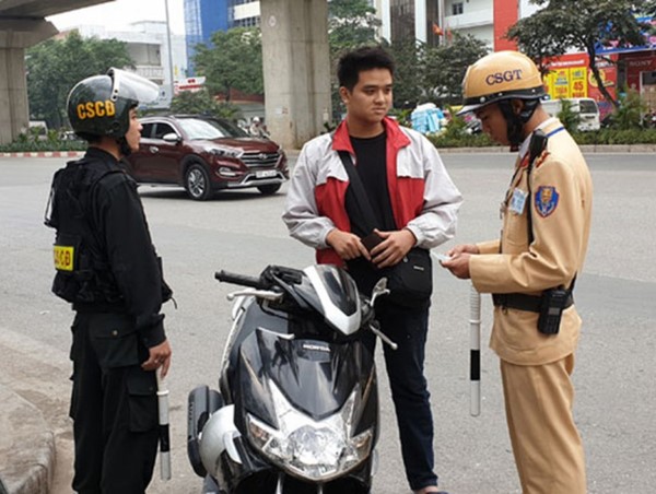 Những trường hợp CSGT sẽ xử phạt tại chỗ đối với xe máy