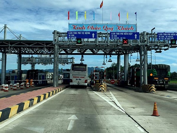 Dừng thu phí trạm BOT Bình Định nếu không khắc phục hư hỏng mặt đường