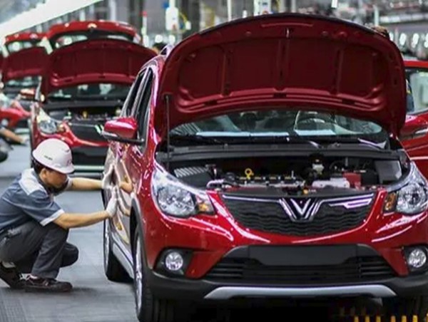 Miễn thuế linh kiện, giá ô tô sẽ giảm sâu