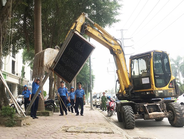 Quận Hà Đông xử lý hơn 250 trường hợp vi phạm trật tự giao thông
