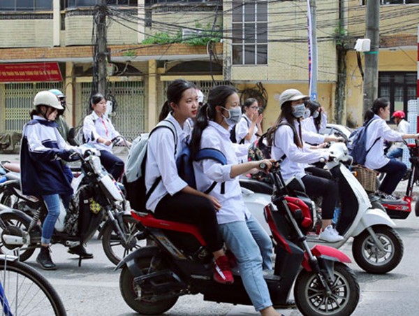 Xây dựng môi trường giao thông an toàn cho học sinh: Tạo chuyển biến về ý thức tự giác