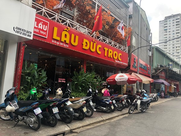 Ngõ 298 Tây Sơn: Nhà hàng, quán ăn làm chính quyền "bối rối"