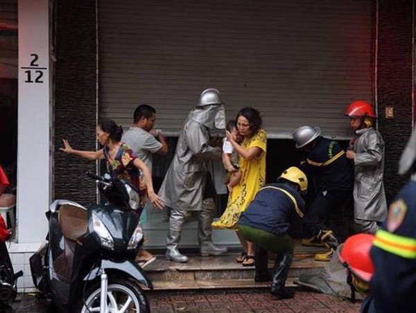 Hà Nội: Cháy nhà 5 tầng tại ngõ Núi Trúc