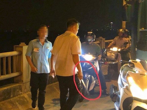 Lái phụ xe buýt đánh người trên cầu Vĩnh Tuy: Đơn vị quản lý nói gì?