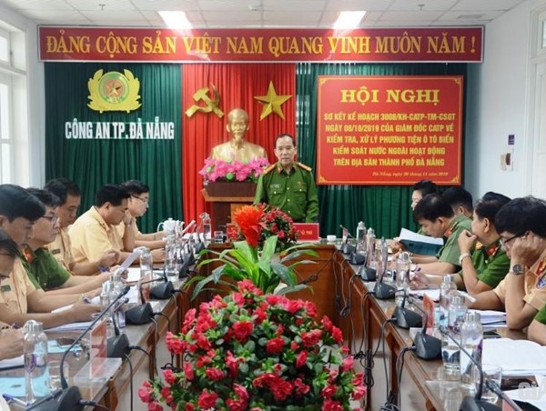 Công an Đà Nẵng "điểm mặt" lỗi vi phạm ATGT của ô tô biển nước ngoài