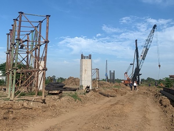 Cao tốc Trung Lương - Mỹ Thuận đẩy nhanh tiến độ thi công sau khi được rót thêm vốn