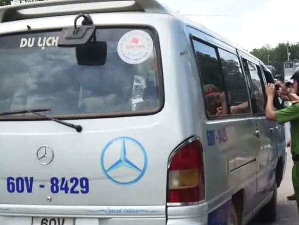 Đề nghị điều tra hành vi làm giả giấy phép lái xe