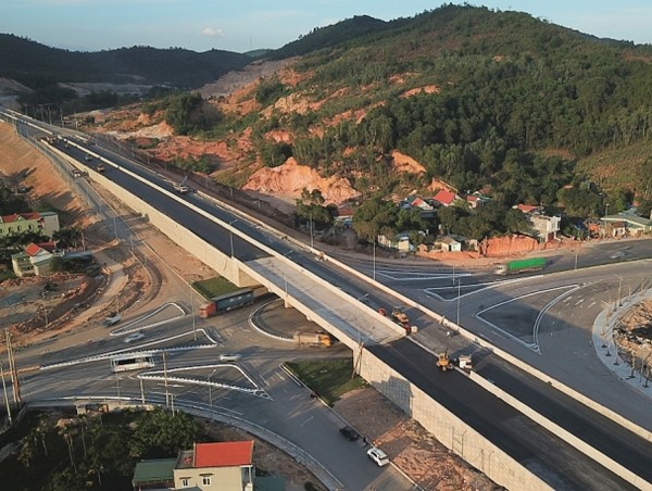 Chuẩn bị có thêm tuyến đường nối cao tốc Hạ Long – Vân Đồn