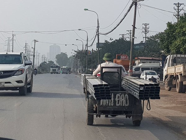 Xem xét dừng hoạt động của xe ba bánh, xe xích lô: Giảm ùn tắc giao thông và ô nhiễm môi trường