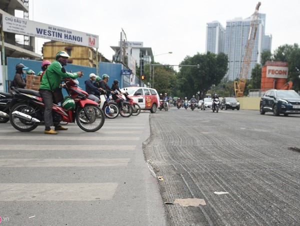 Yêu cầu khẩn trương hoàn trả mặt đường tại Thủ đô trước ngày 10/1