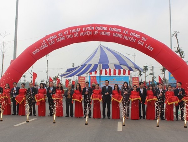 Thông xe kỹ thuật tuyến đường Dương Xá - Đông Dư