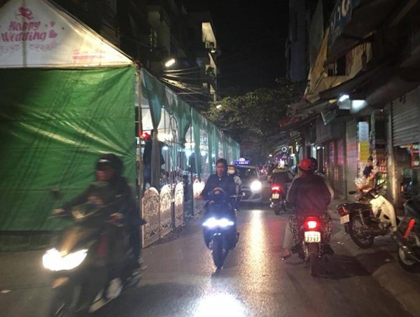Hải Dương: Rạp cưới, tiệc tất niên biến đường thành... ngõ cụt