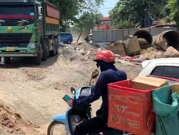 Mỹ Đức: Mất an toàn giao thông tại dự án thi công Cầu đập tràn Quan Sơn