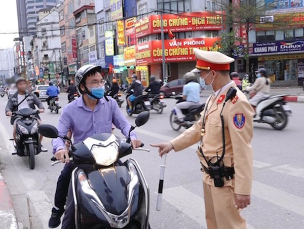 23 hành vi bị nghiêm cấm trong tham gia giao thông