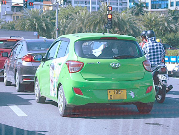 Cận thời hạn đổi biển vàng, doanh nghiệp vẫn mơ hồ