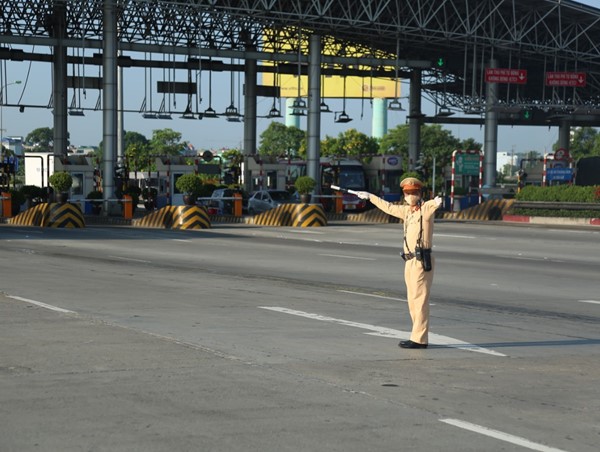 Hà Nội phân luồng ưu tiên, đảm bảo thông suốt cung ứng hàng hóa