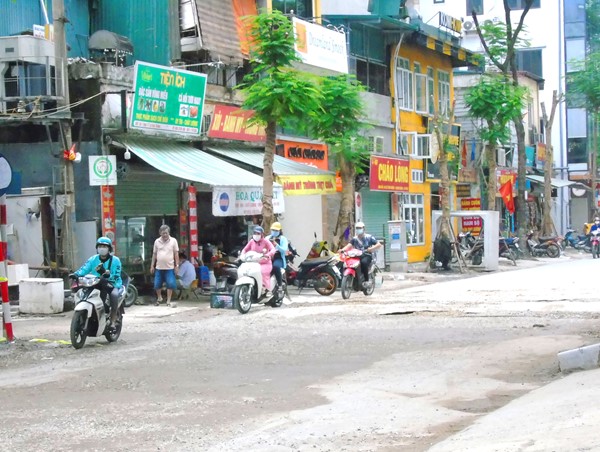 Làm đường kiểu đánh úp, người dân không kịp trở tay