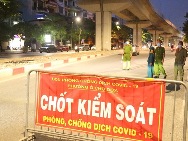 Phạt hơn 1 tỷ đồng trong ngày 31/7 trong vi phạm phòng, chống dịch