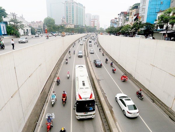 Đóng cửa hầm Kim Liên sửa chữa từng bên