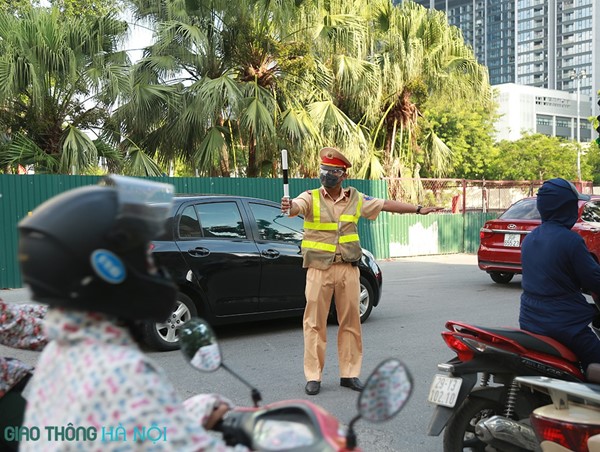 Xử phạt 900 trường hợp vi phạm phòng, chống dịch trong ngày 19/8