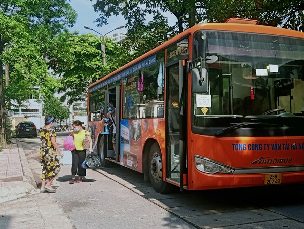 Hà Nội: Doanh nghiệp vận tải hành khách công cộng phấn khởi khi được thành phố “tiếp oxy”