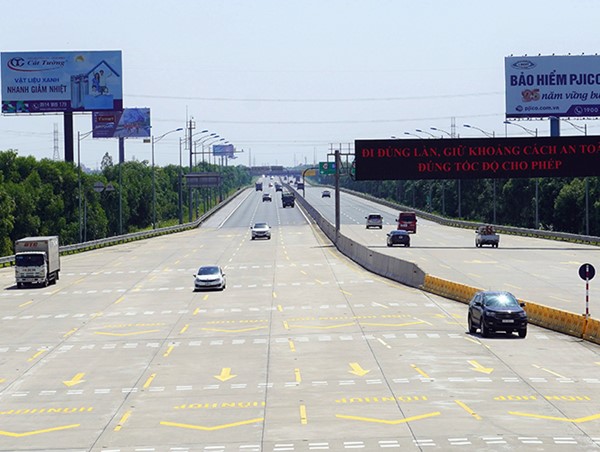 Từ 12/9, phương tiện qua cao tốc Hà Nội - Hải Phòng trả phí bao nhiêu?