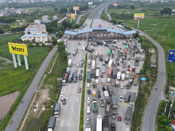 24h: Công an Hà Nội kiểm soát 22.538 lượt phương tiện tại các chốt cửa ngõ