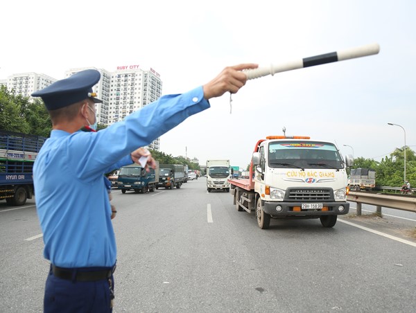 Thanh tra GTVT Hà Nội giữ vững vai trò trong phòng, chống dịch Covid-19